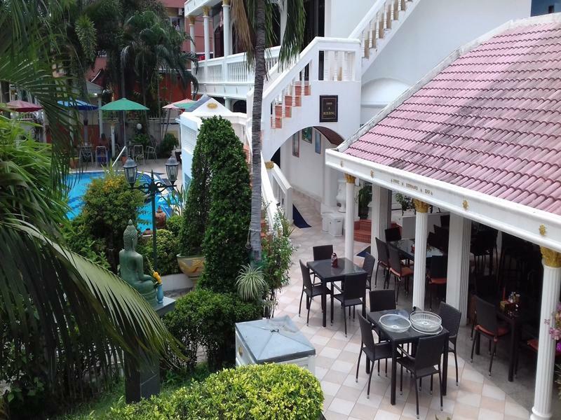 Villa Oranje Pattaya Exterior photo